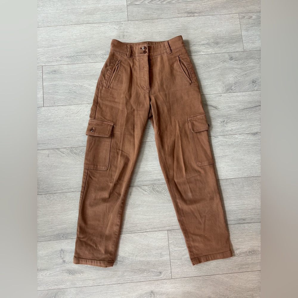Aritzia Wilfred Tan Cargo Pants in Size 2